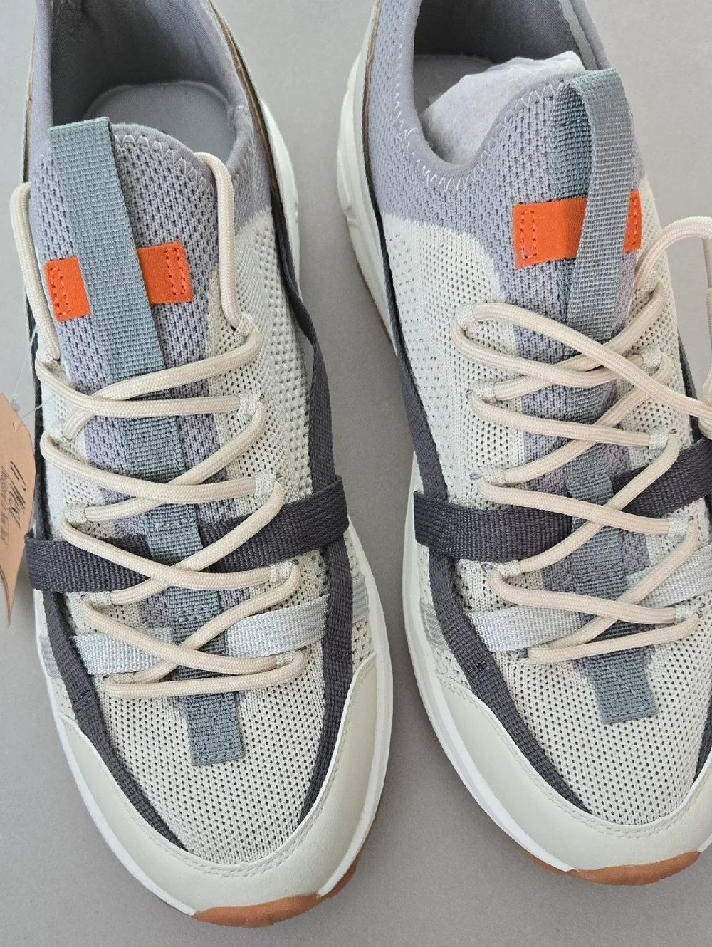NWT! G-West Men's Lightweight Trail Sneakers in Beige & Gray Size 12